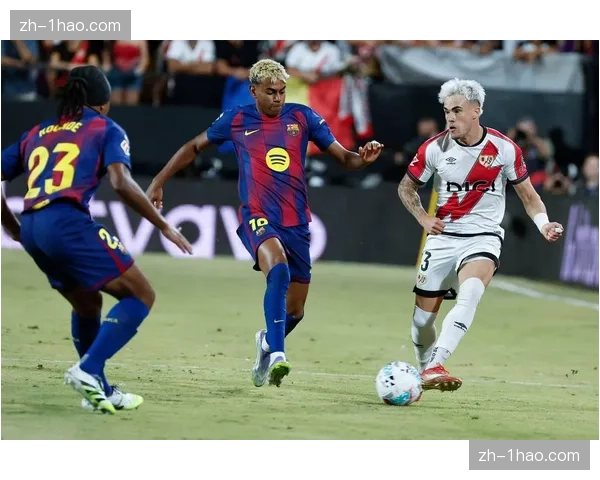 巴萨前场逼抢强度维持90分钟 西班牙人中后场连接被持续切断